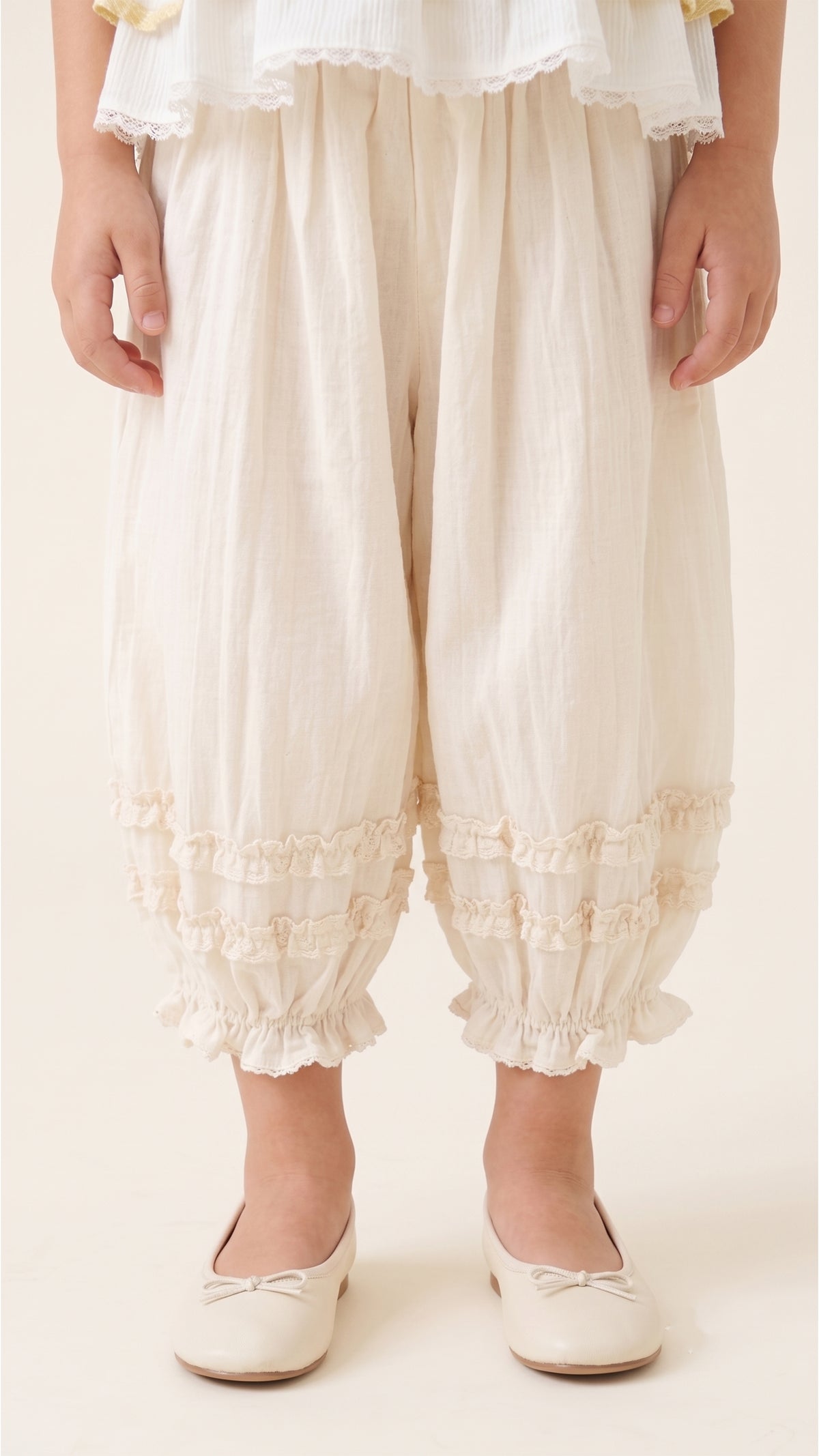 Ruffle Hem Balloon Bloomer Culottes
