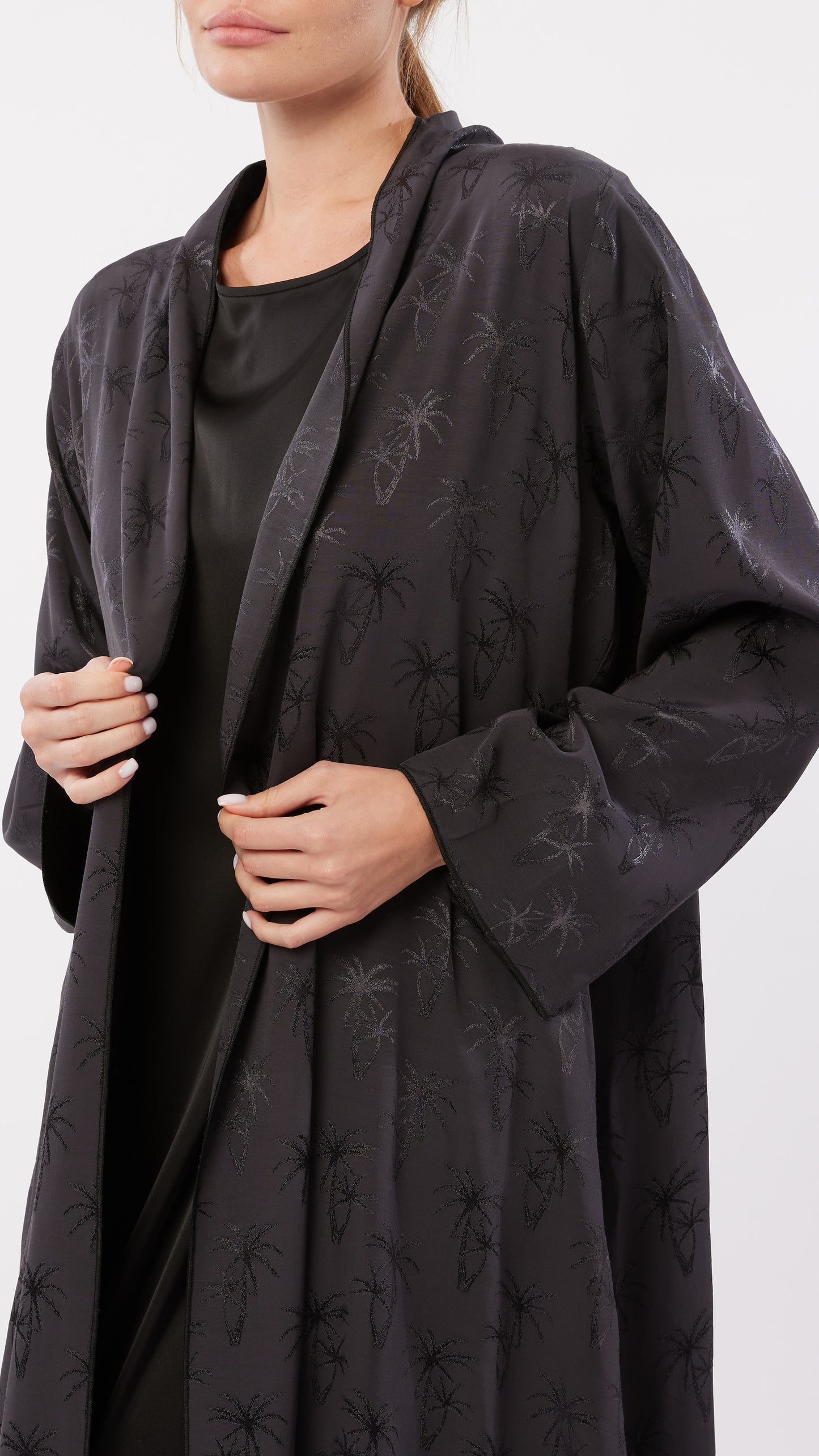 Draped High-Neck Collar Palm Tree Jacquard Abaya