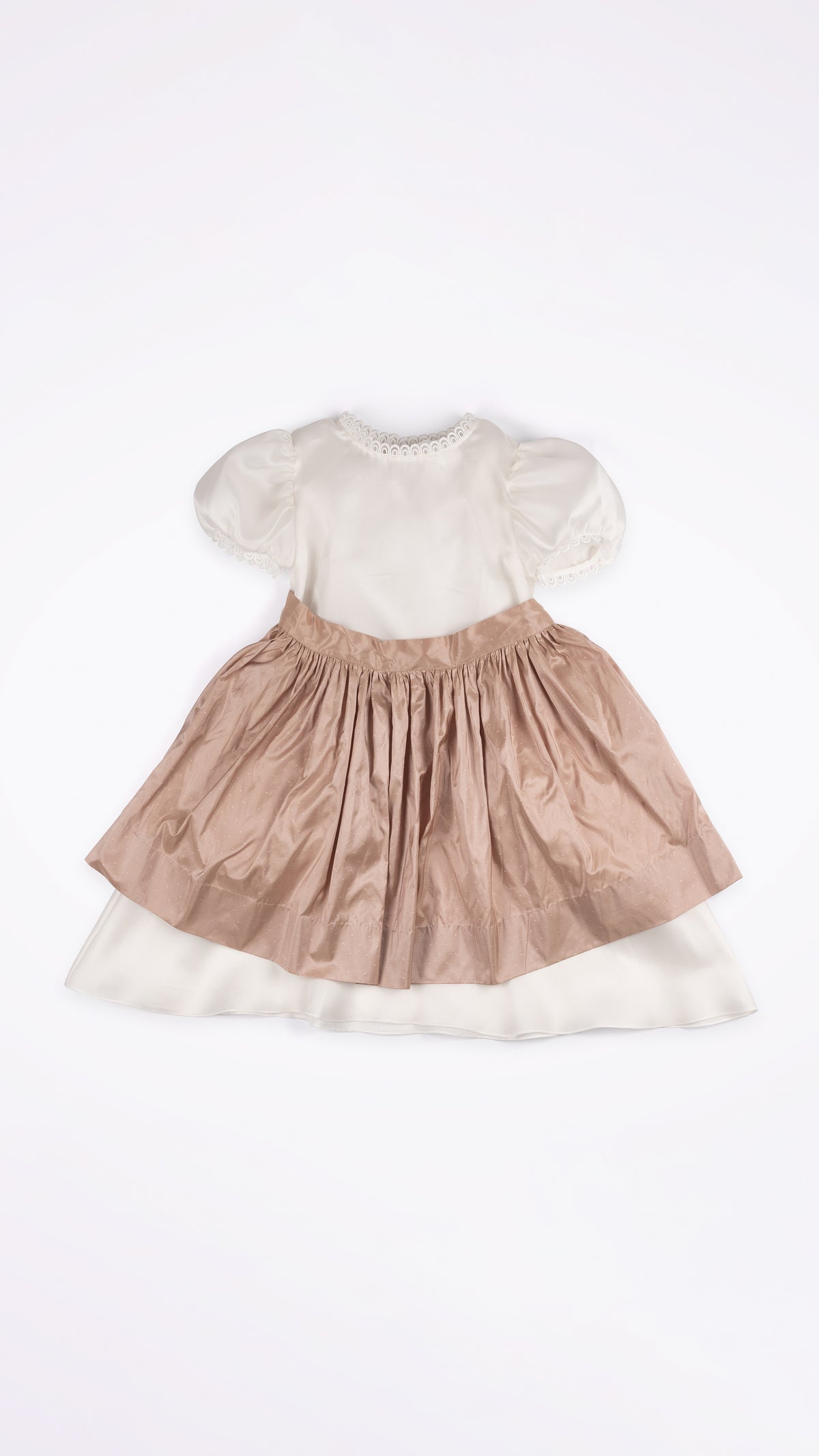 PUFFED SLEEVE DRESS WITH TIE-BACK SKIRT APRON