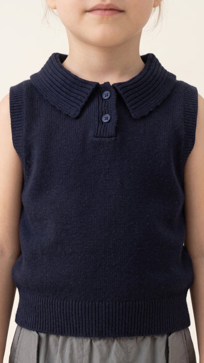 Scallop Ribbed-Collar Knit Polo Vest
