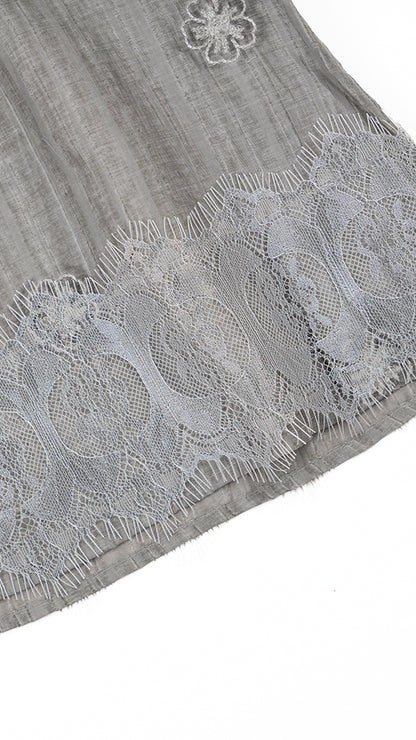 Lace-Hem Floral Embroidered Top