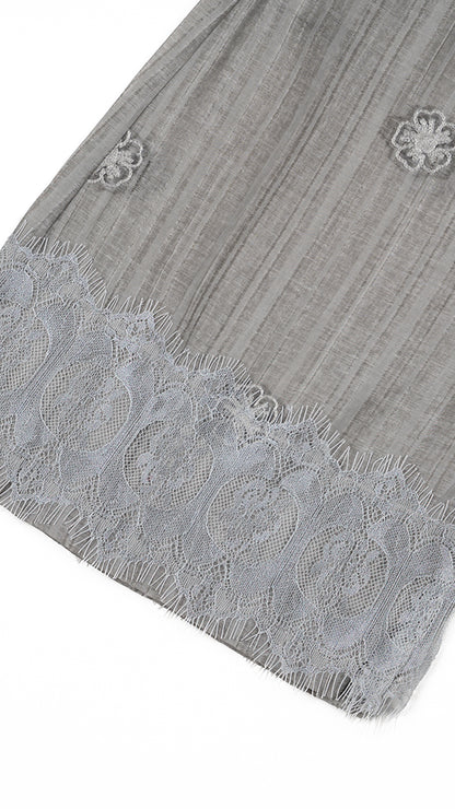 Lace-Hem Floral Embroidered Top