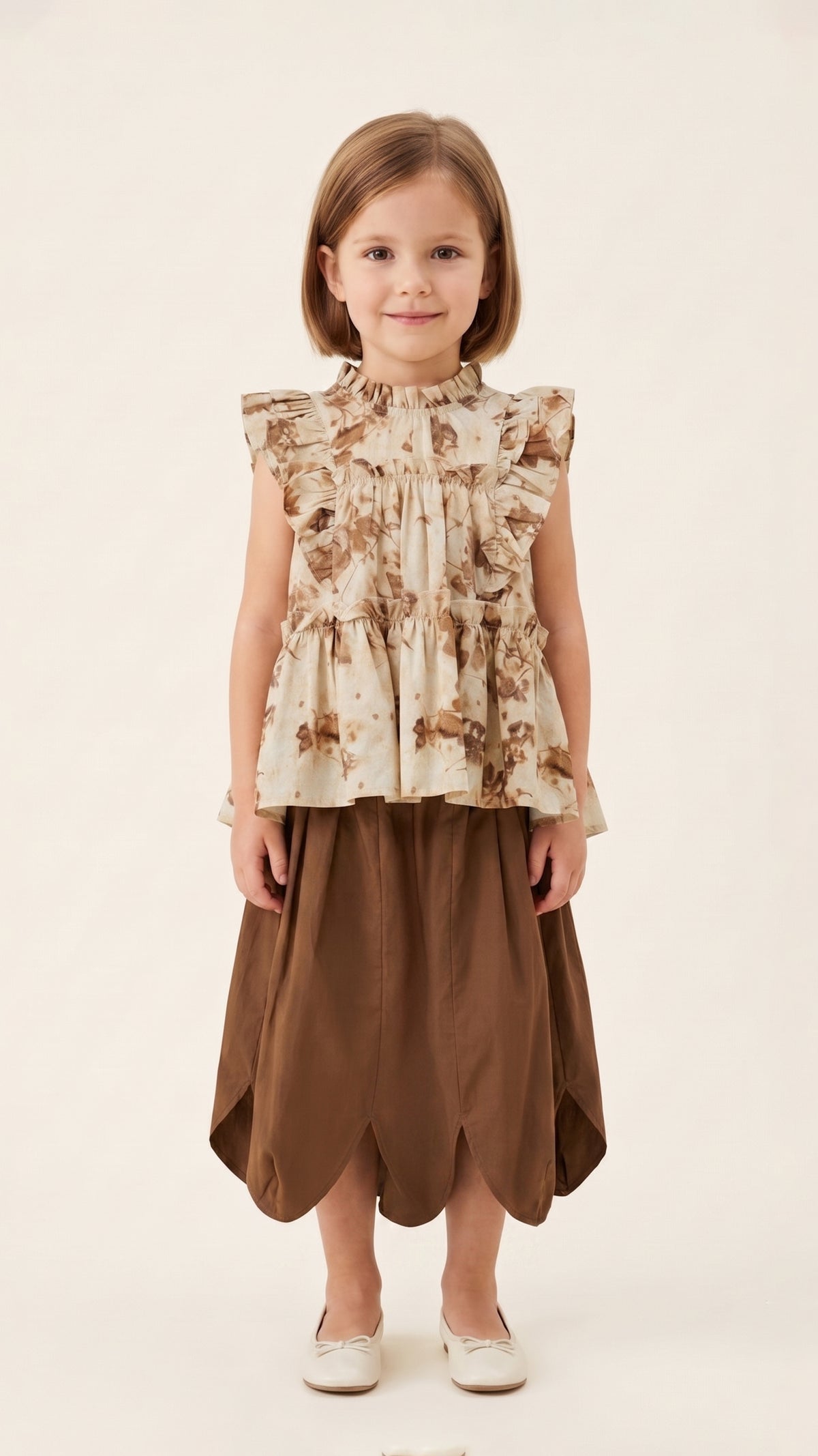 Paneled Bubble Balloon Skirt in Brown