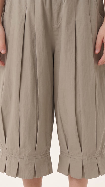 Box Pleated Barrel Pants
