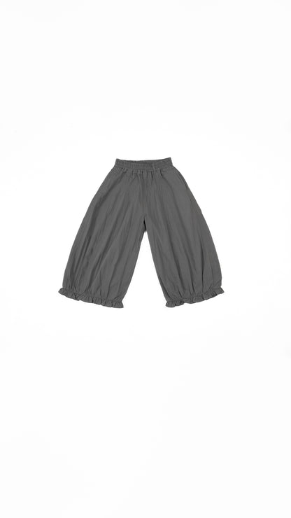 Ruffle-Hem Balloon Culottes in Grey