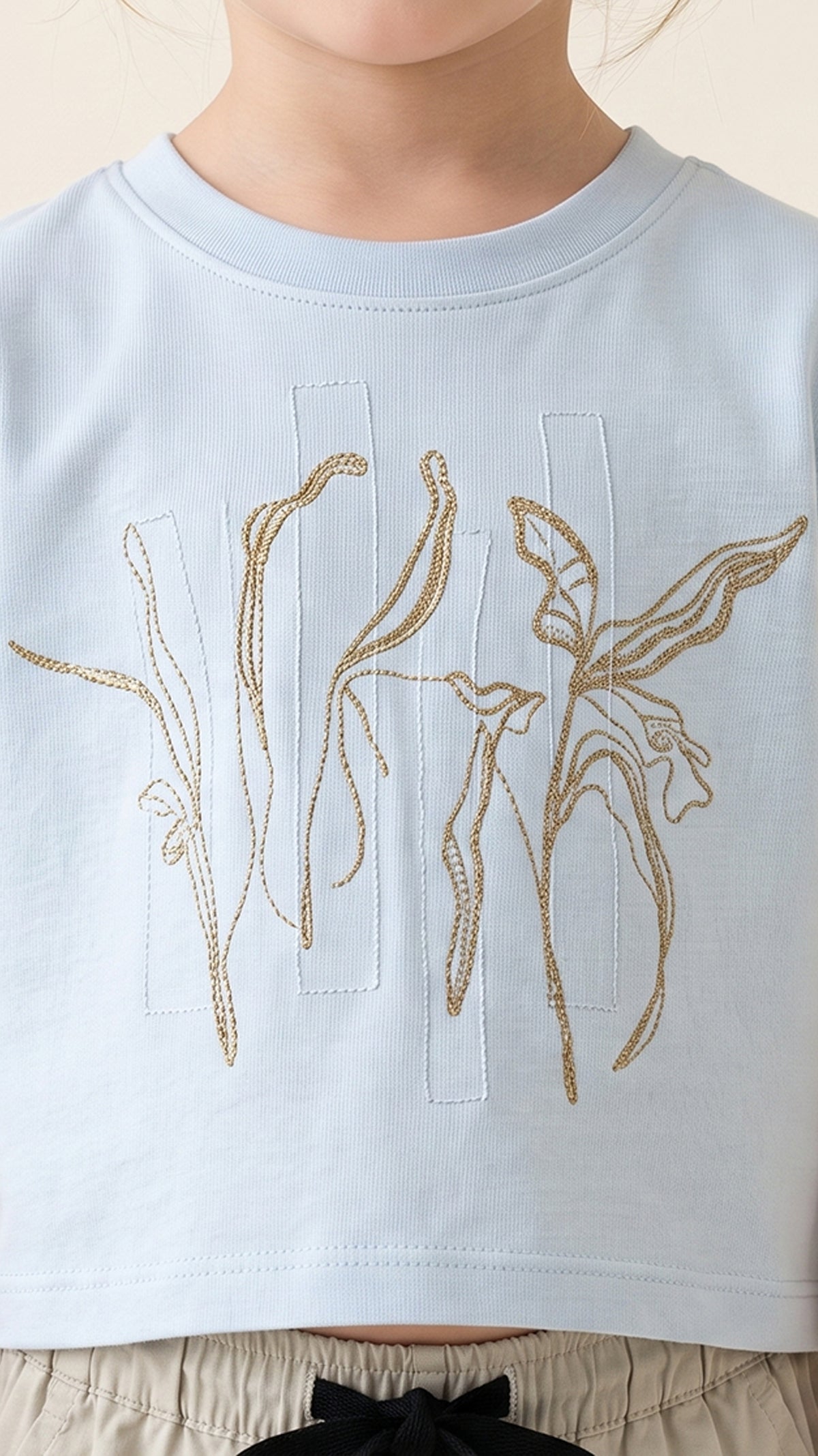Embroidered Line-Art Muscle Tee