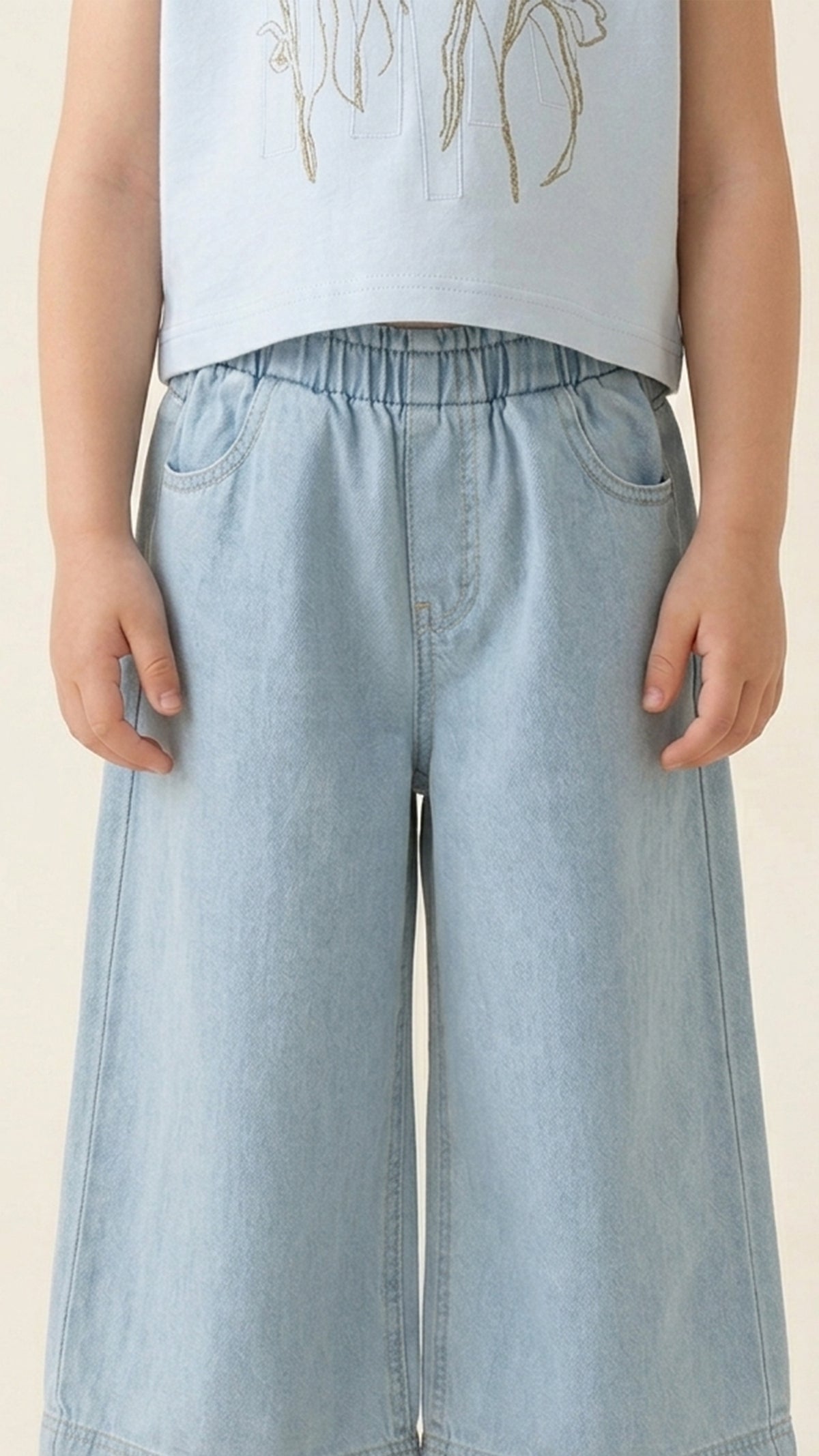 Wide-Leg Chambray Jeans