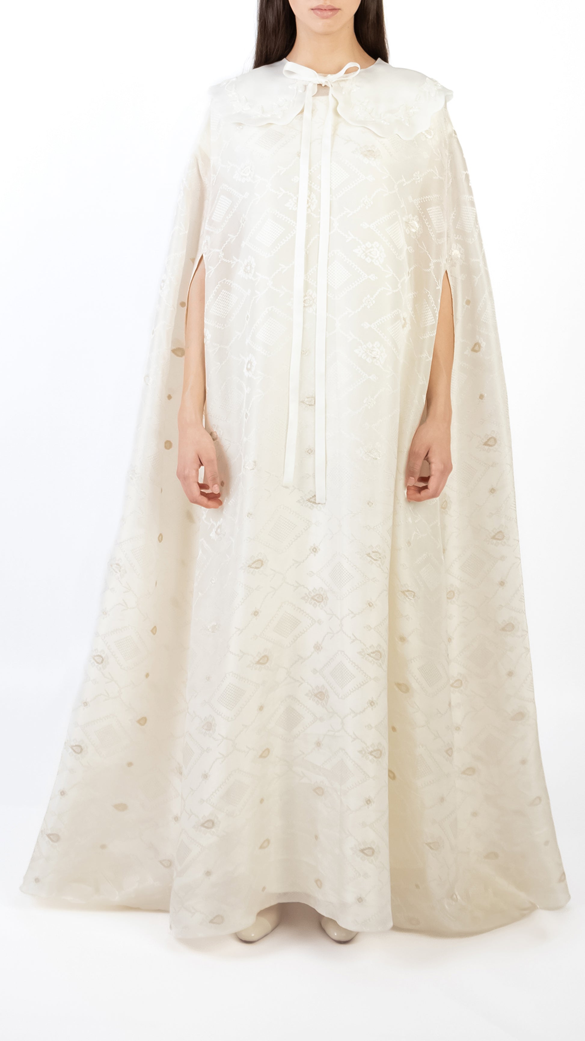 Elegant Light Gold Cape Dress with Detachable Collar Shatha Essa Elegant Light Gold Cape Dress with Detachable Collar Shatha Essa