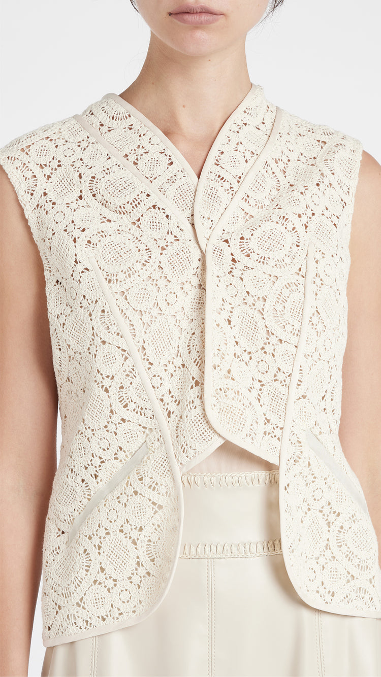 Lark Top